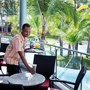 riu-naiboa-all-inclusive.comcaribbean.com/